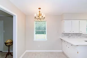 9515 Beverly Hill St, Houston, TX 77063 - Photo 19