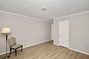 9515 Beverly Hill St, Houston, TX 77063 - Photo 21