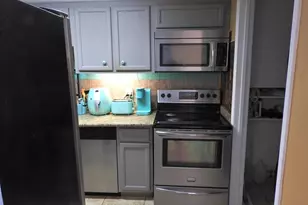 7047 Bissonnet St, Houston, TX 77074 - Photo 3