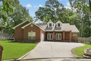 113 Inverness Dr, Montgomery, TX 77356 - Photo 1