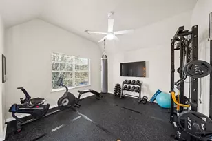 8110 High Terrace Dr, Sugar Land, TX 77479 - Photo 19