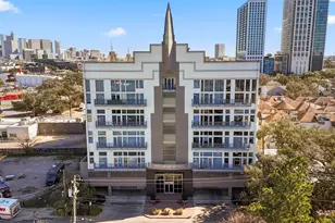 3311 Yupon St, Houston, TX 77006 - Photo 1