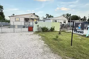 254 Rd 5102H, Cleveland, TX 77327 - Photo 17