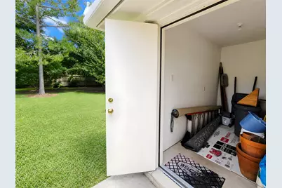 12311 Fisher Drive, Mont Belvieu, TX 77523 - Photo 31