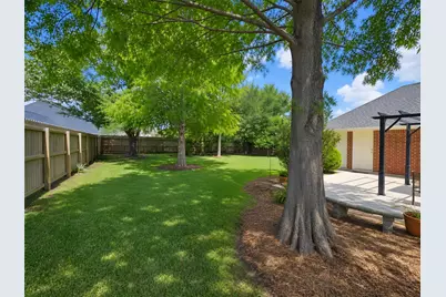 12311 Fisher Drive, Mont Belvieu, TX 77523 - Photo 29