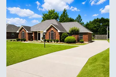 12311 Fisher Drive, Mont Belvieu, TX 77523 - Photo 3