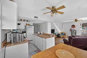 13822 San Domingo Dr, Galveston, TX 77554 - Photo 9