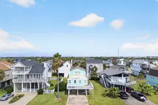 13822 San Domingo Dr, Galveston, TX 77554 - Photo 5