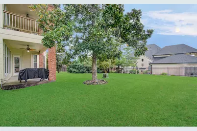 108 April Cove, Conroe, TX 77356 - Photo 39