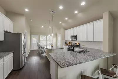 23710 Walnut Maze Court, Spring, TX 77389 - Photo 7