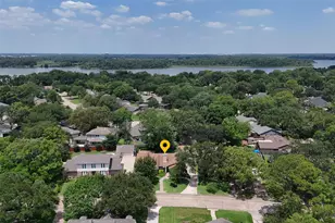 611 Forest Lake Dr, Seabrook, TX 77586 - Photo 35