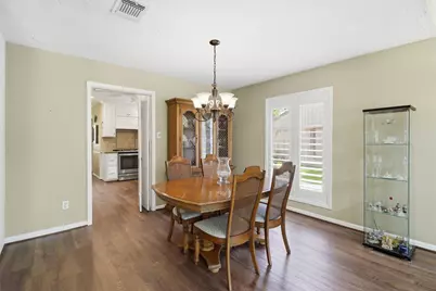 611 Forest Lake Drive, Seabrook, TX 77586 - Photo 7