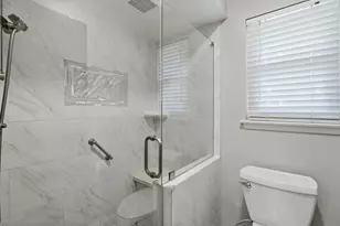611 Forest Lake Dr, Seabrook, TX 77586 - Photo 23