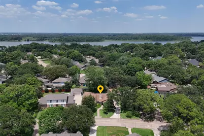 611 Forest Lake Drive, Seabrook, TX 77586 - Photo 33