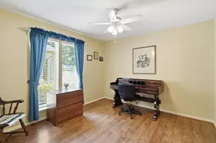 611 Forest Lake Dr, Seabrook, TX 77586 - Photo 17