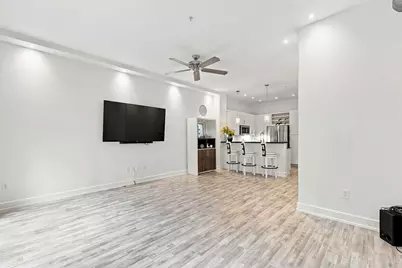 1901 Post Oak Boulevard #1501, Houston, TX 77056 - Photo 13