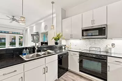 1901 Post Oak Boulevard #1501, Houston, TX 77056 - Photo 1