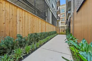 160 Birdsall St, Houston, TX 77007 - Photo 11