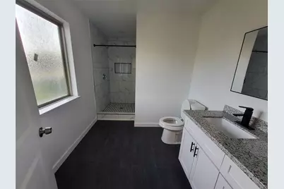 8609 Homewood Lane, Houston, TX 77028 - Photo 15