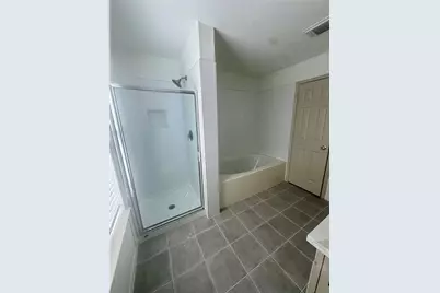 11930 Prior Park Drive, Houston, TX 77047 - Photo 35
