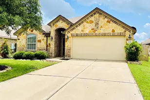 6838 Pear Point Ln, Richmond, TX 77469 - Photo 3