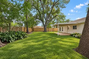 17731 Heritage Cove Ct, Webster, TX 77598 - Photo 37