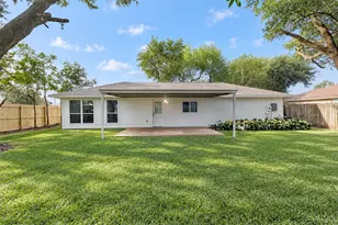 17731 Heritage Cove Ct, Webster, TX 77598 - Photo 35