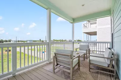 2527 103rd Street, Galveston, TX 77554 - Photo 7