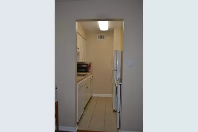 1710 Brun Street #10, Houston, TX 77019 - Photo 11