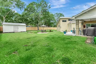 1002 S 2nd St, Ganado, TX 77962 - Photo 47