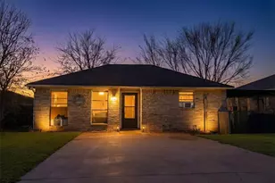 1124 Rosas St, Stafford, TX 77477 - Photo 5