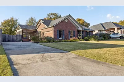 7112 Pleasure Lake Drive, Willis, TX 77318 - Photo 3