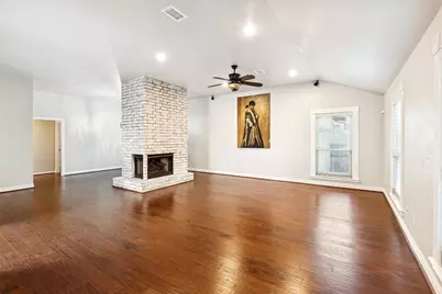 7112 Pleasure Lake Drive, Willis, TX 77318 - Photo 5