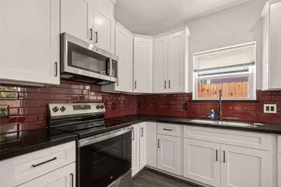 3259 Simmons Street, Houston, TX 77004 - Photo 3