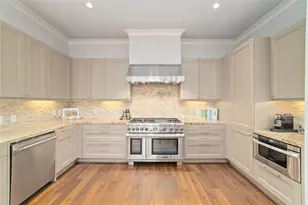 2221 Welch St, Houston, TX 77019 - Photo 23