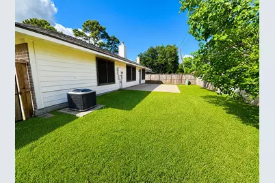 2138 Tower Bridge Road, Pearland, TX 77581 - Photo 11