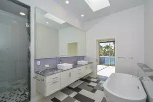 1907 Oakdale St, Houston, TX 77004 - Photo 25