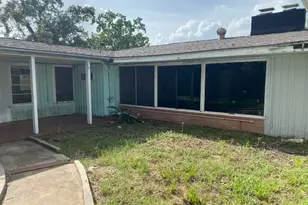 705 W Norris St, El Campo, TX 77437 - Photo 21