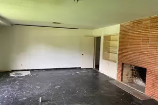 705 W Norris St, El Campo, TX 77437 - Photo 7