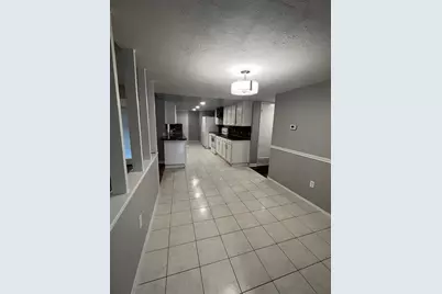 8103 Edgebrook Forest Court, Houston, TX 77088 - Photo 7