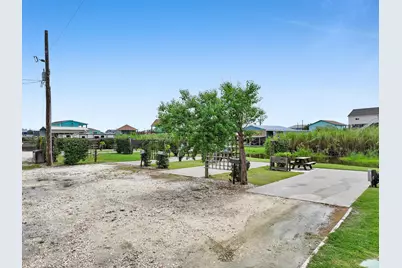 894, 896 S Crystal Beach Road, Crystal Beach, TX 77650 - Photo 27