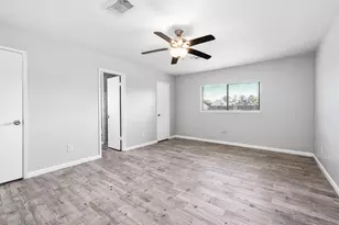 14315 Swanfield Dr, Houston, TX 77083 - Photo 17