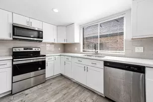 14315 Swanfield Dr, Houston, TX 77083 - Photo 11