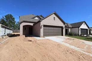 609 Falling Cave Dr, Willis, TX 77378 - Photo 1