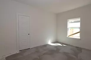 609 Falling Cave Dr, Willis, TX 77378 - Photo 13