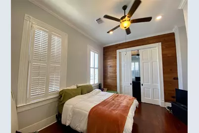 1602 Avenue L, Galveston, TX 77550 - Photo 9