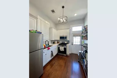 1602 Avenue L, Galveston, TX 77550 - Photo 11