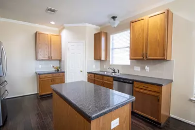 901 Bay Area Boulevard, League City, TX 77573 - Photo 7