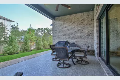 902 Falcon Hollow Lane, Pinehurst, TX 77362 - Photo 35