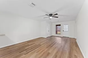 5917 Red River Dr, Dickinson, TX 77539 - Photo 13